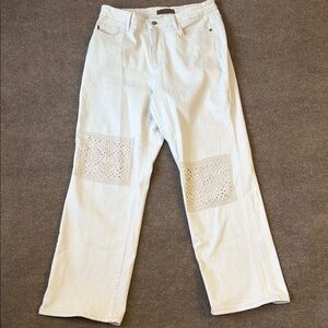 Judy Blue Jeans 16W High Waist Cream Garment Dyed Crochet Patches